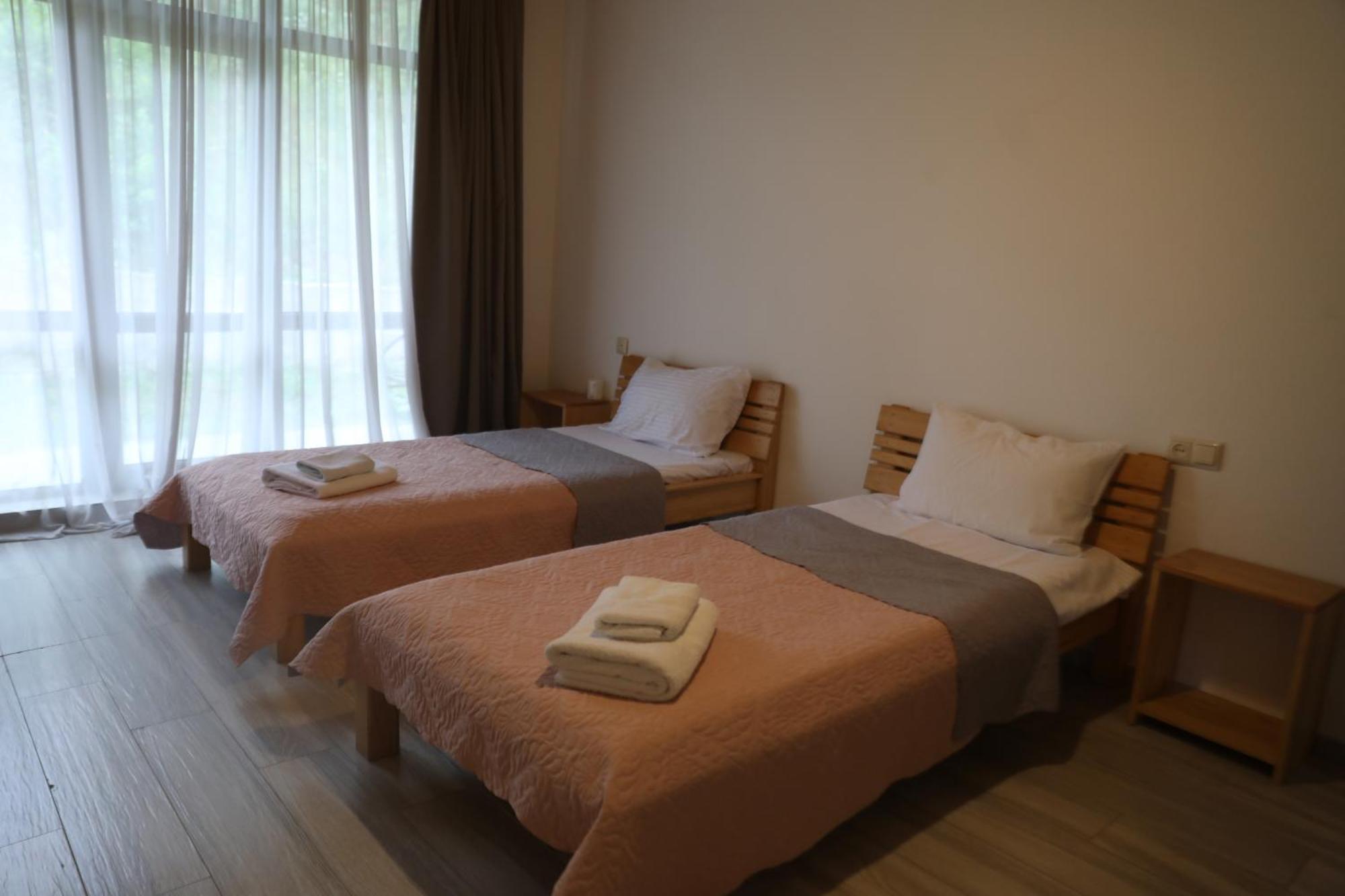 Hotel Level Местия Екстериор снимка