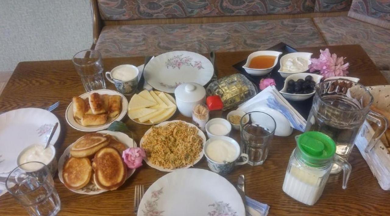 Hotel Level Местия Екстериор снимка